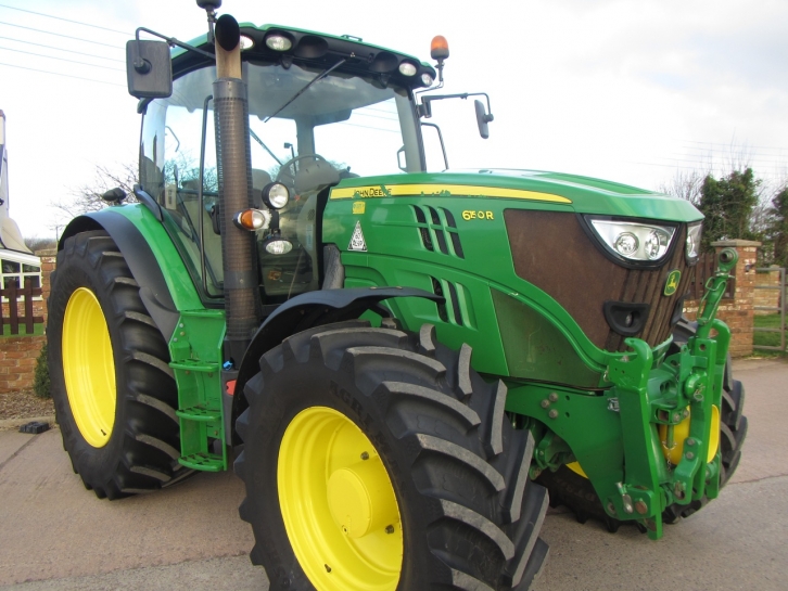John Deere 6150R