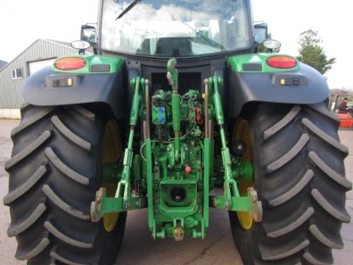 John Deere 6150R