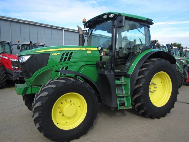 John Deere 6150R