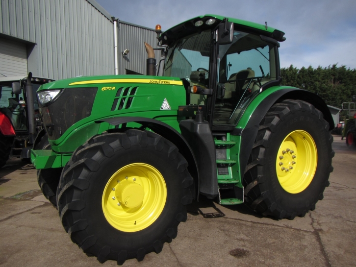 John Deere 6170R