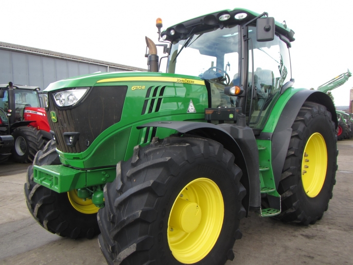John Deere 6170R