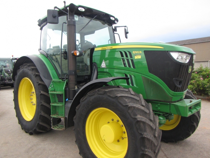 John Deere 6190R