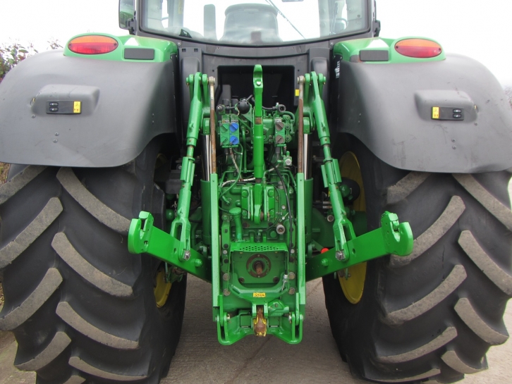 John Deere 6190R