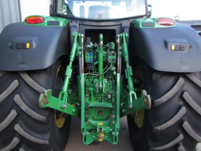 John Deere 6210R
