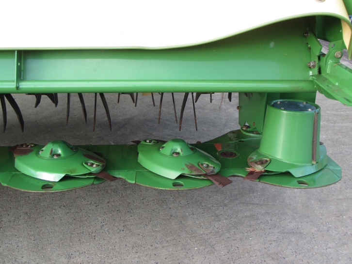 Krone Easy Cut F320 CV front mower