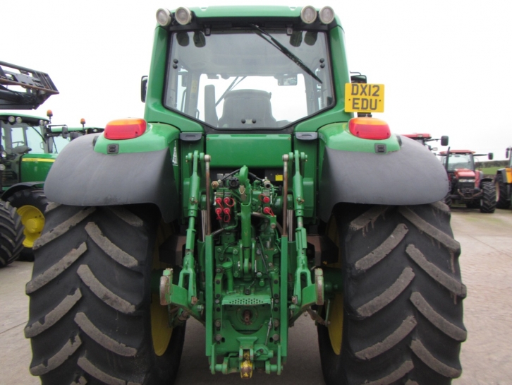 John Deere 6930