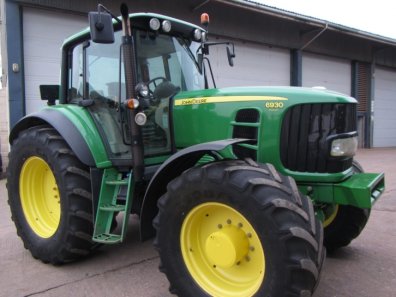 John Deere 6930