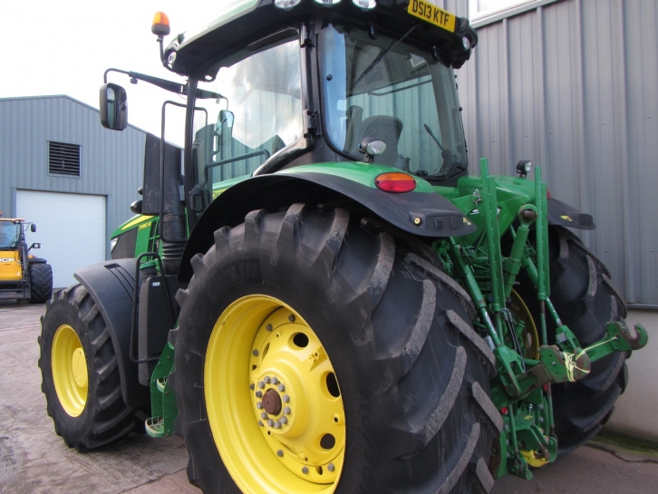 John Deere 7280R