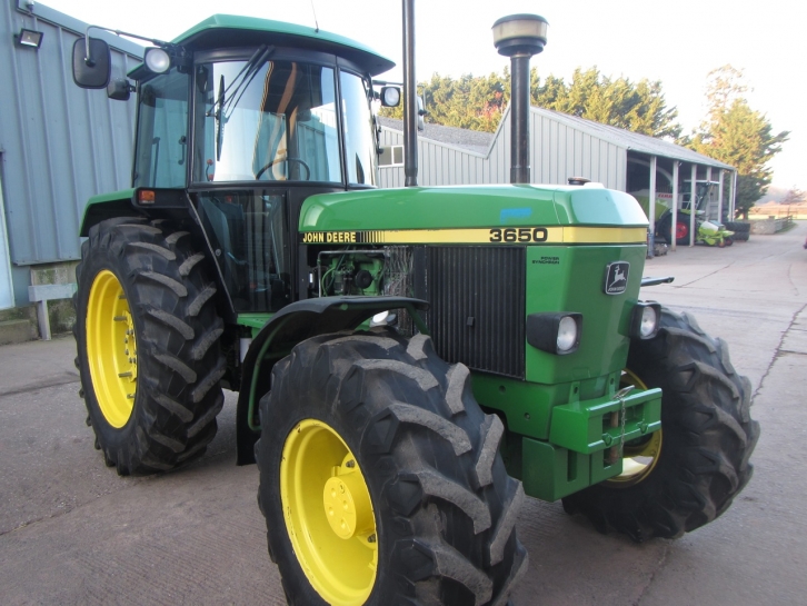 John Deere 3650