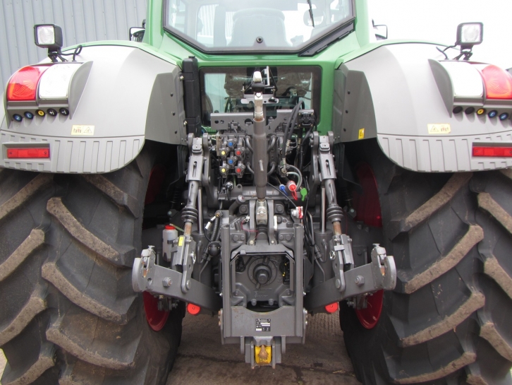 Fendt 822 Profi-Plus