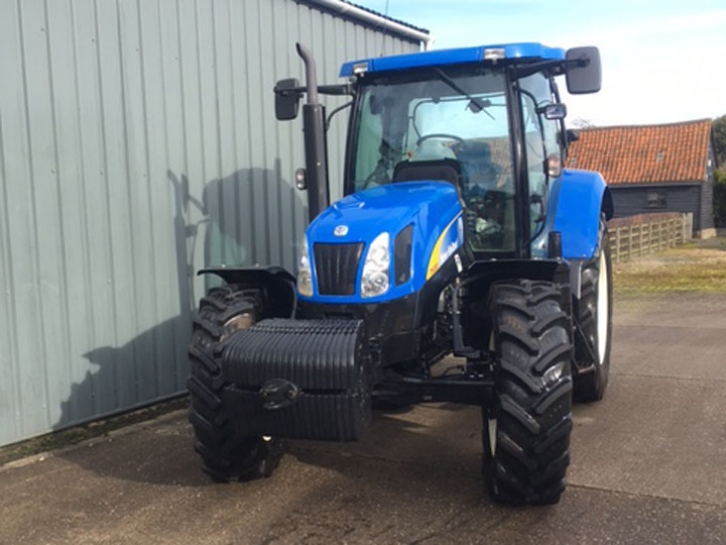 New Holland T6080