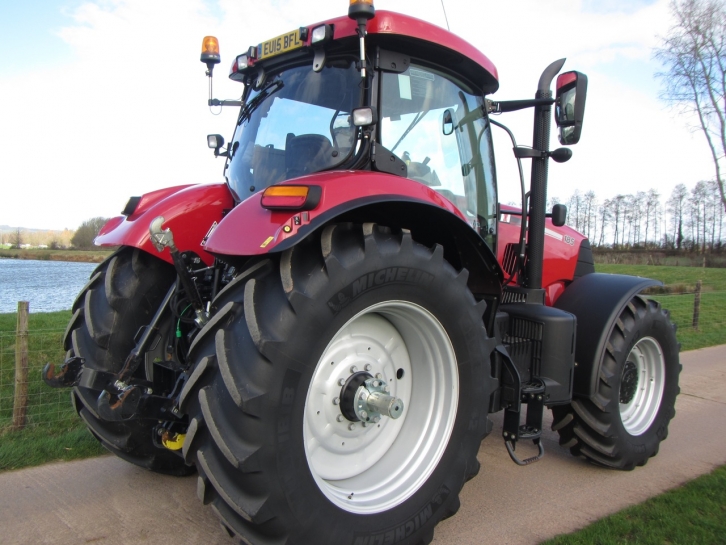 Case IH Puma 185