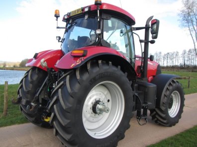 Case IH Puma 185