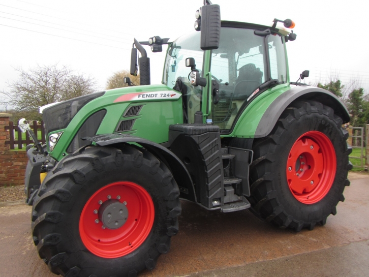 Fendt 724 Profi-Plus