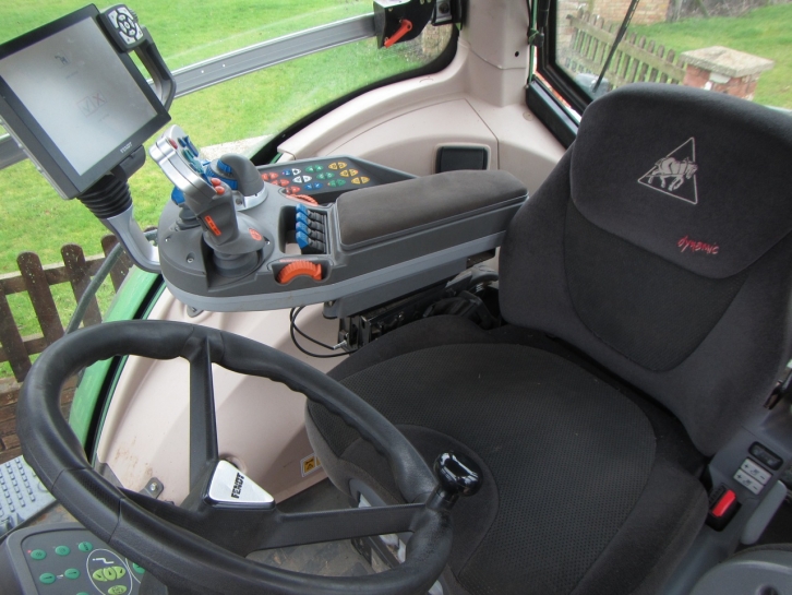Fendt 828 Profi-Plus