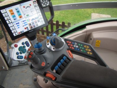 Fendt 828 Profi-Plus