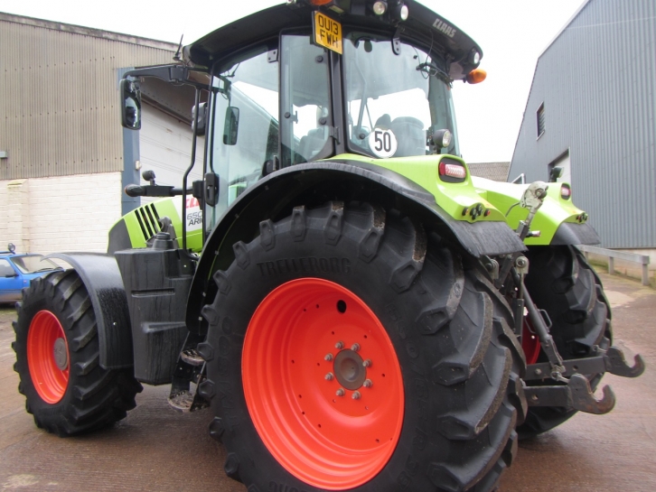 Claas Arion 650 Cebis