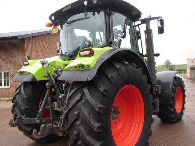 Claas Arion 650 Cebis