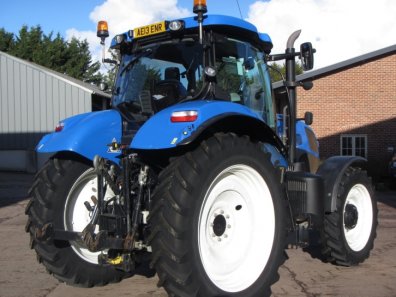 New Holland T7.200