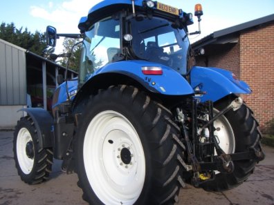 New Holland T7.200