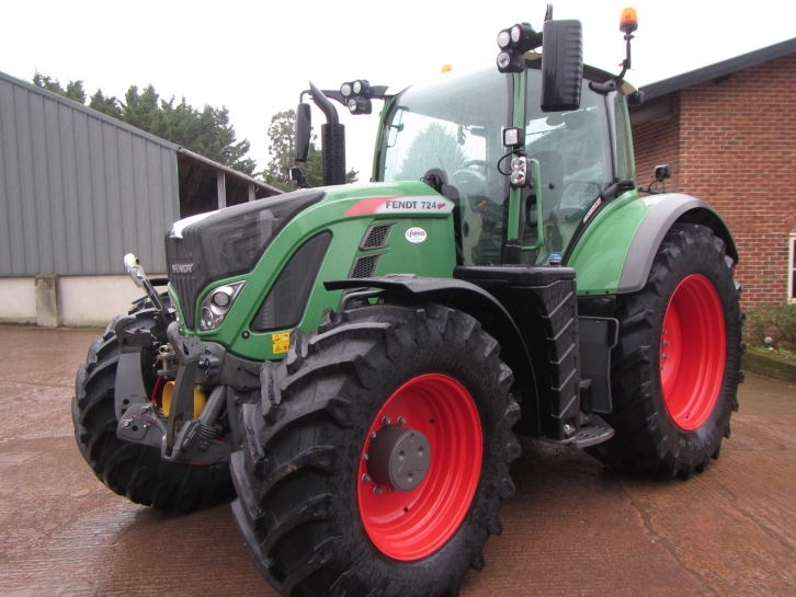Fendt 724 Profi-Plus
