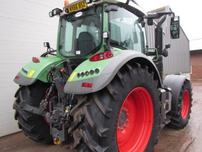 Fendt 724 Profi-Plus