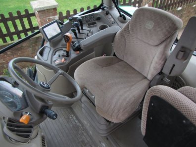 John Deere 6140R