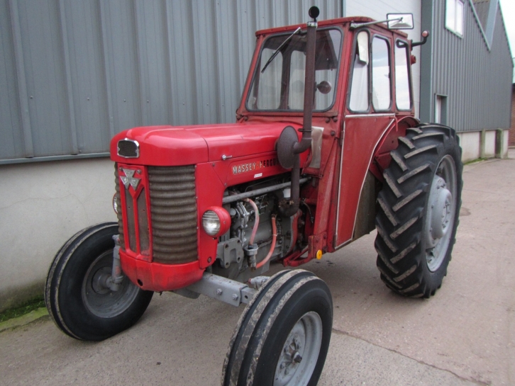 Massey Ferguson 65