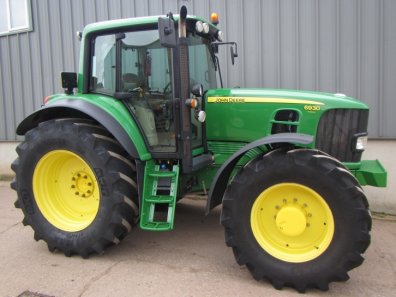 John Deere 6930