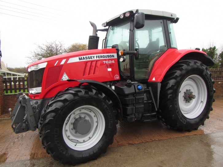 Massey Ferguson 7624 Exclusive