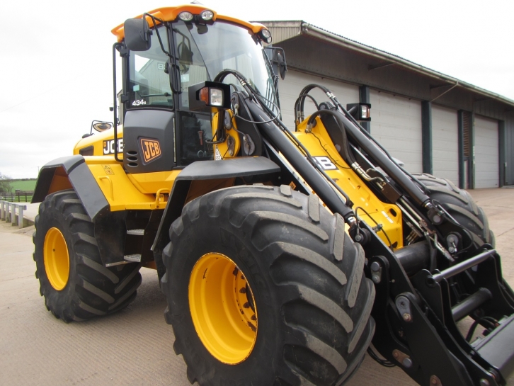 JCB 434S