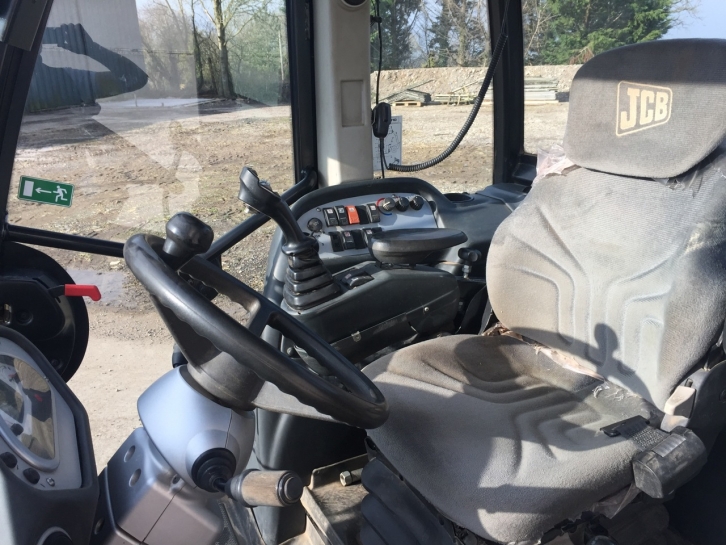 JCB 310S