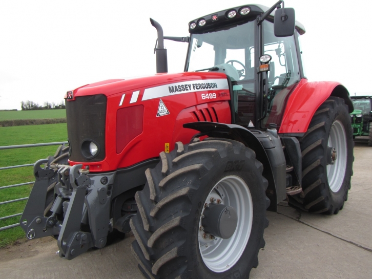 Massey Ferguson 6499