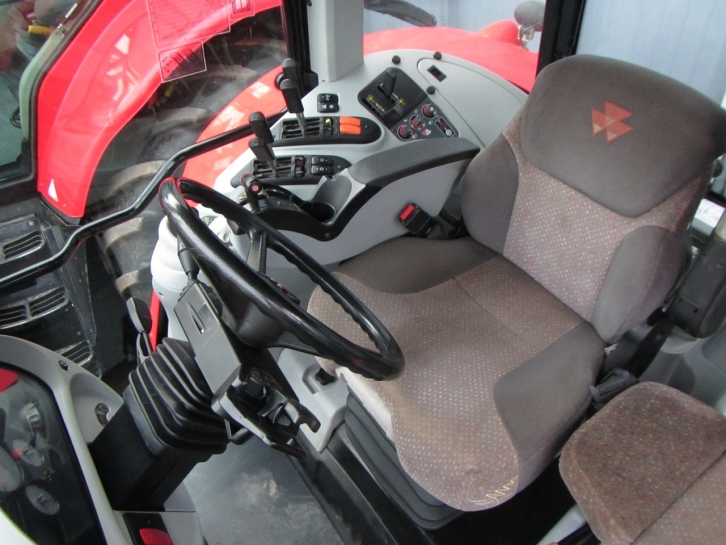 Massey Ferguson 6499