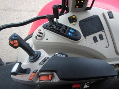 Massey Ferguson 7718 Efficient