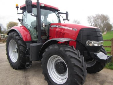 Case Puma 215