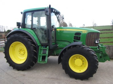 John Deere 6630