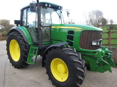 John Deere 6630