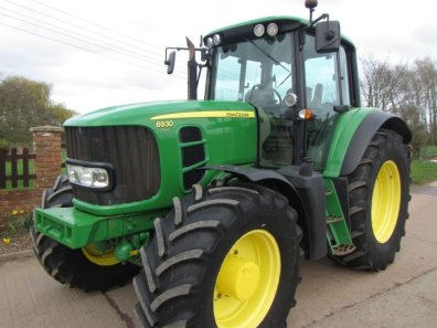 John Deere 6930