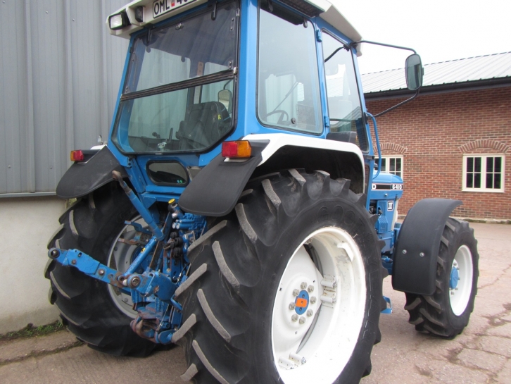 Ford 6410