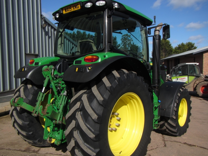 John Deere 6150R