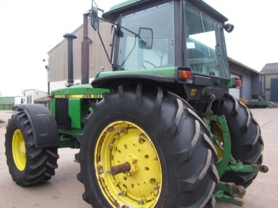 John Deere 4240S