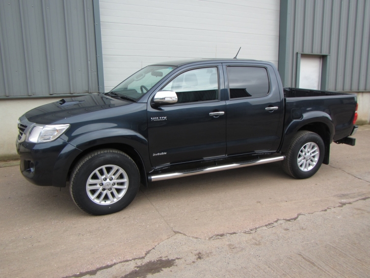Toyota Hi-Lux Invincible 3.0LT