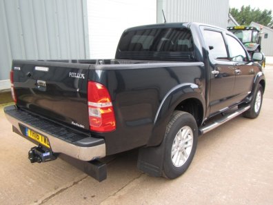 Toyota Hi-Lux Invincible 3.0LT