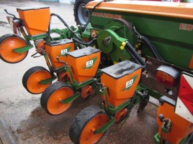 Amazone ED 452-K 6 row maize drill