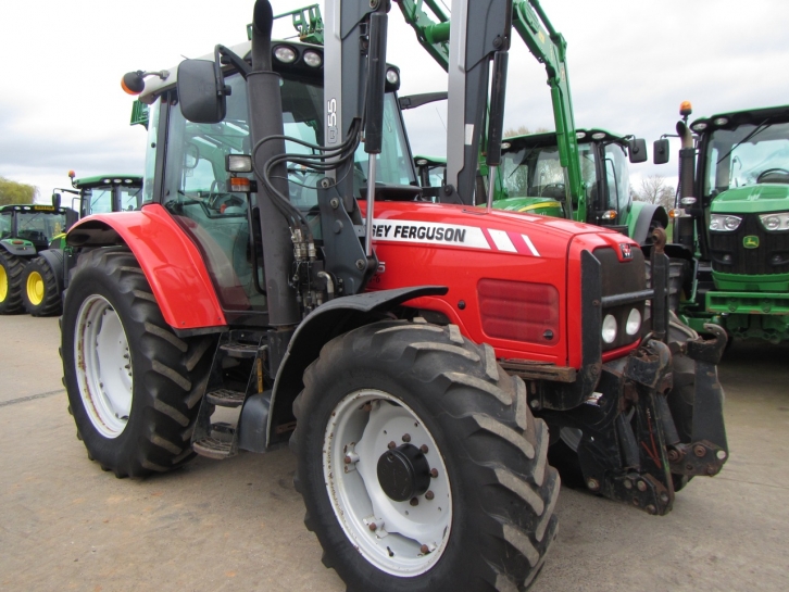 Massey Ferguson 6465