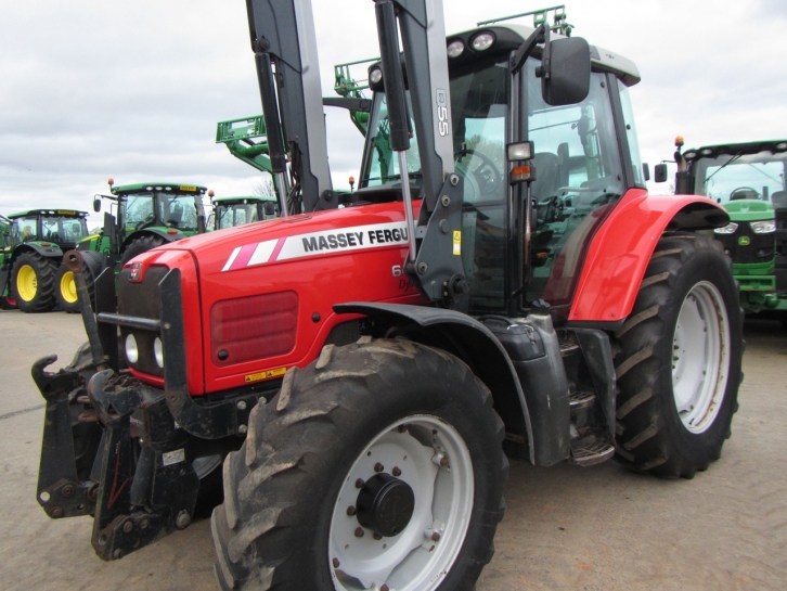 Massey Ferguson 6465