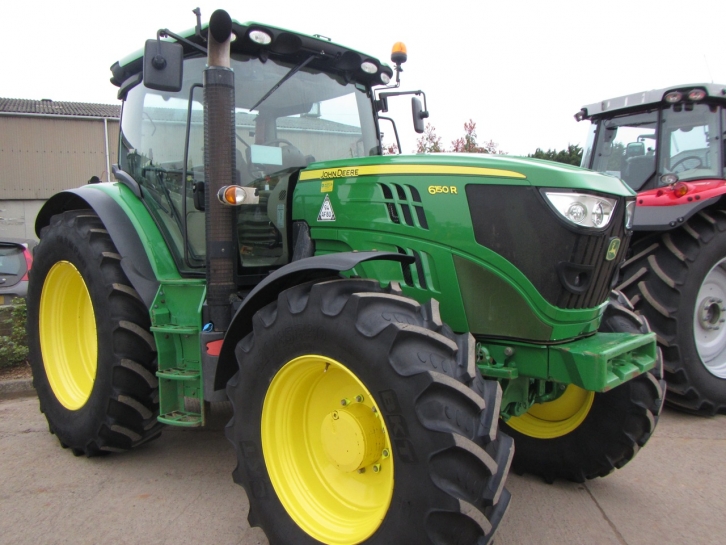 John Deere 6150R