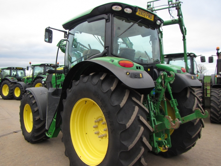John Deere 6140R