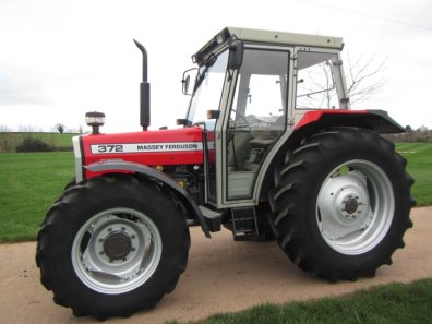 Massey Ferguson 372